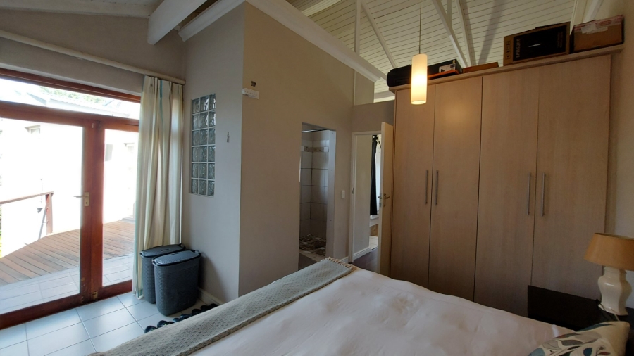 9 Bedroom Property for Sale in Montclair Western Cape